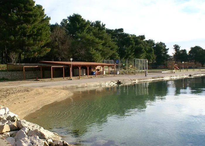 Апартаменты With Parking Space Sveti Filip I Jakov, Biograd - 13225 Свети-Филип-и-Яков