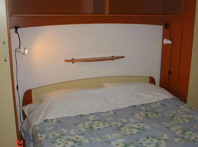 With Parking Space Sveti Filip I Jakov, Biograd - 13225 Апартаменты *